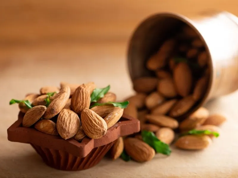 Makan Almond Setiap Hari? Ketahui Manfaatnya untuk Kesehatan